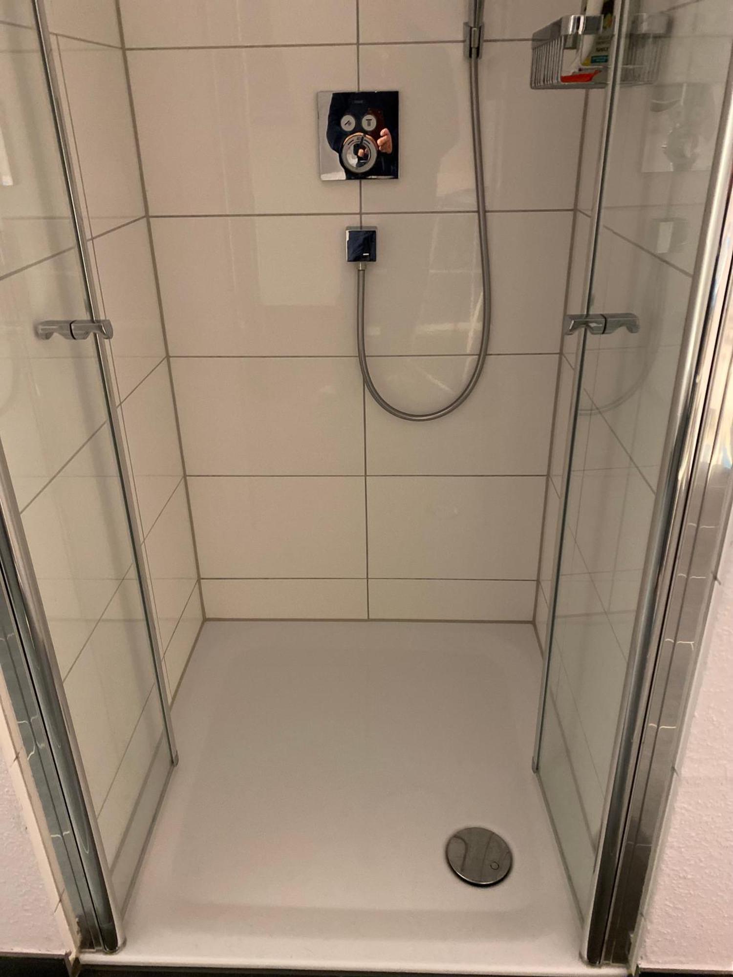 Zimmer Am Bachlauf Gelsenkirchen Bagian luar foto