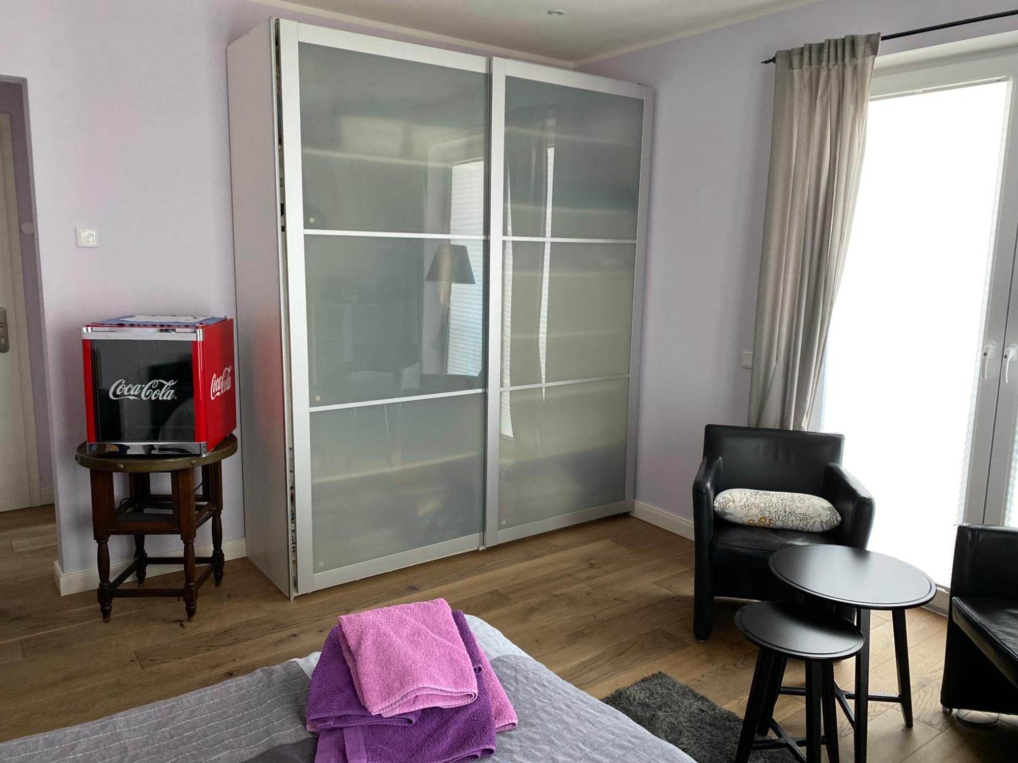 Zimmer Am Bachlauf Gelsenkirchen Bagian luar foto