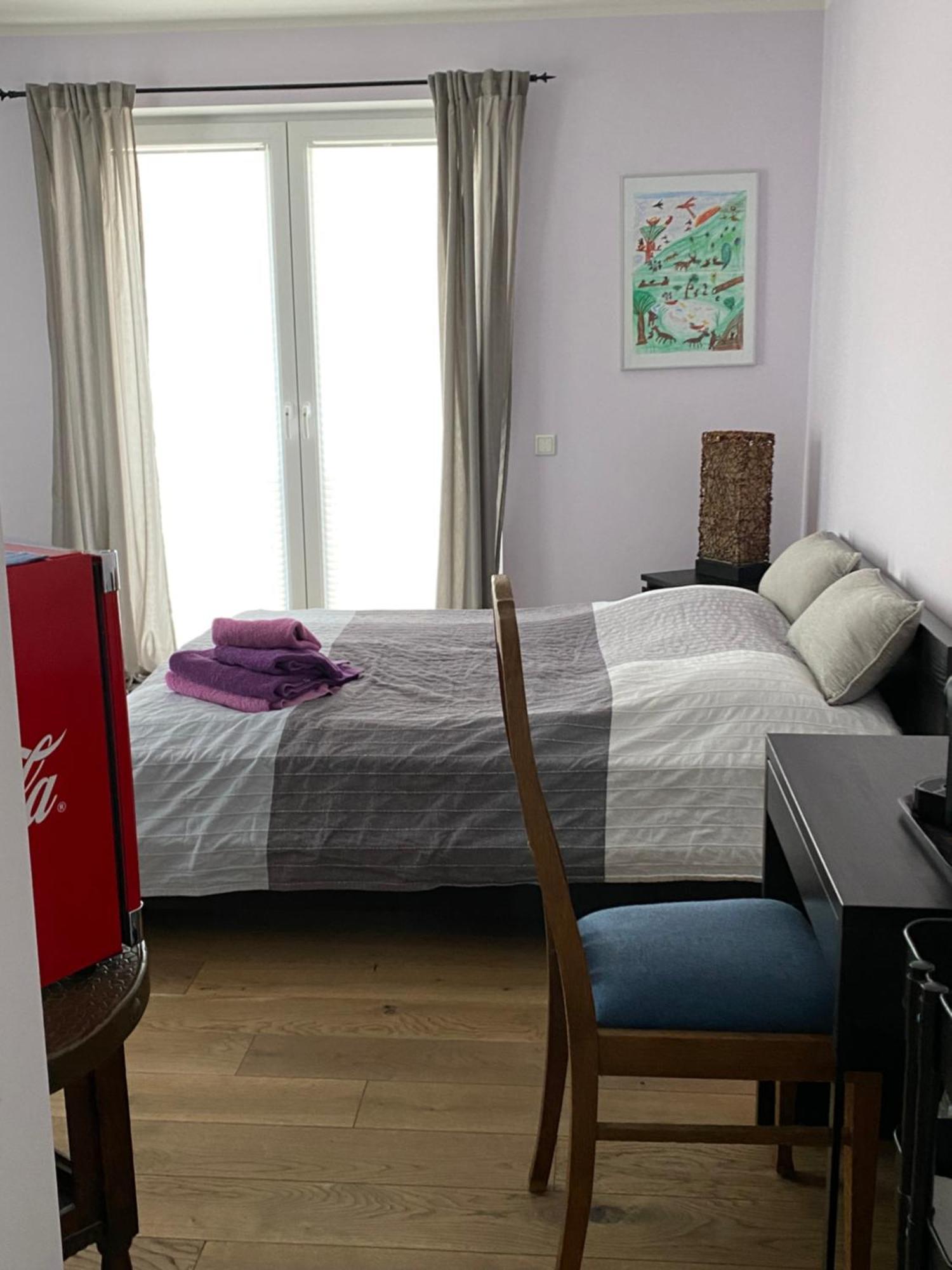 Zimmer Am Bachlauf Gelsenkirchen Bagian luar foto