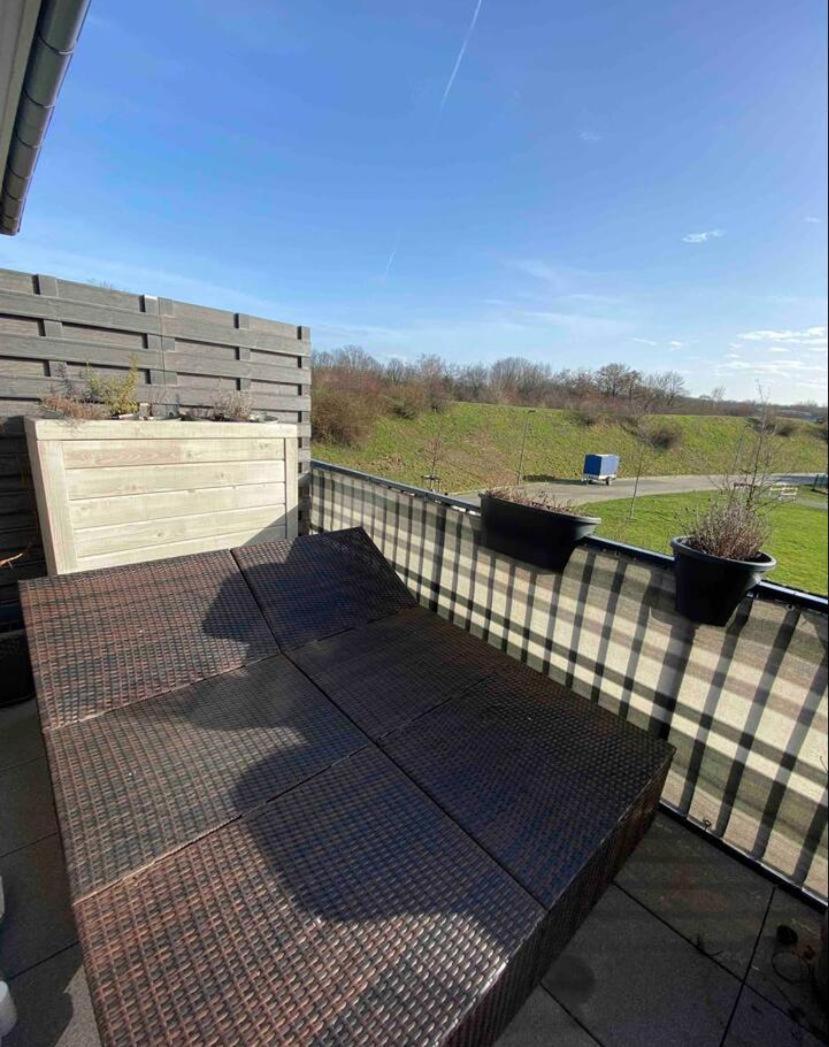 Zimmer Am Bachlauf Gelsenkirchen Bagian luar foto